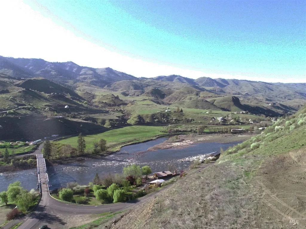Twin Rivers-Lot 7
